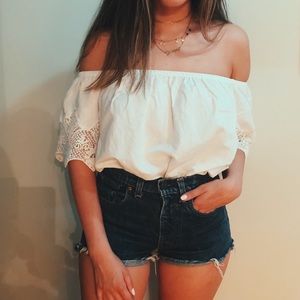 💫3 for $30 | Zara Off-The-Shoulder White Top